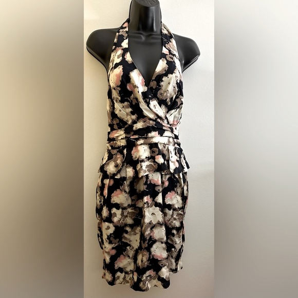 McGinn Dresses & Skirts - McGuinn | Pretty peplum floral halter top, open back dress — Size 6